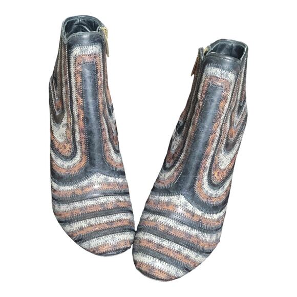 Salvatore Ferragamo Zig Zag Stitch Leather‎ Booties Ankle Boots Tricolor - Picture 8 of 11